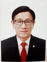 김중신 윤리특별위원회 위원장