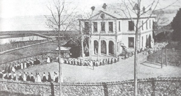 1910년 멜본딘여학교 전경(사진=군산시제공)